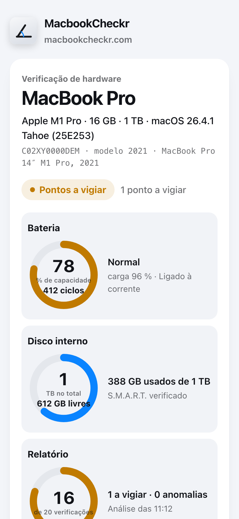 O relatório de um MacBook Pro num telemóvel: anéis de bateria, armazenamento e verificações, depois os pontos a vigiar.
